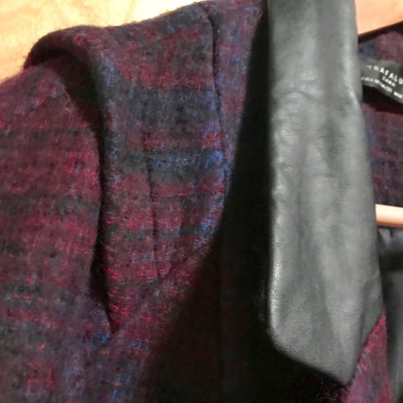 Zara jacket with faux leather collar and cuffing. - Picture 4 of 10